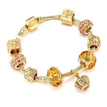 Load image into Gallery viewer, Luxury Clover Charm Bracelet