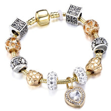 Load image into Gallery viewer, Luxury Clover Charm Bracelet