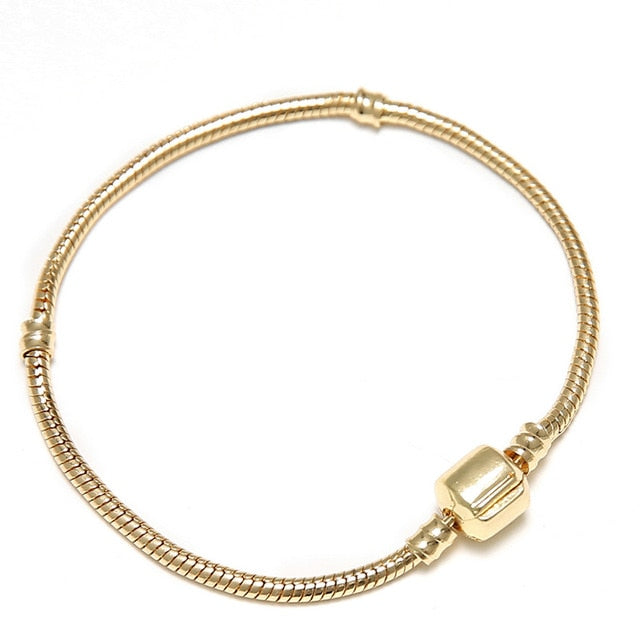Luxury Clover Charm Bracelet
