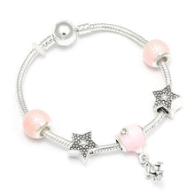 Load image into Gallery viewer, Queen Charm Bracelet